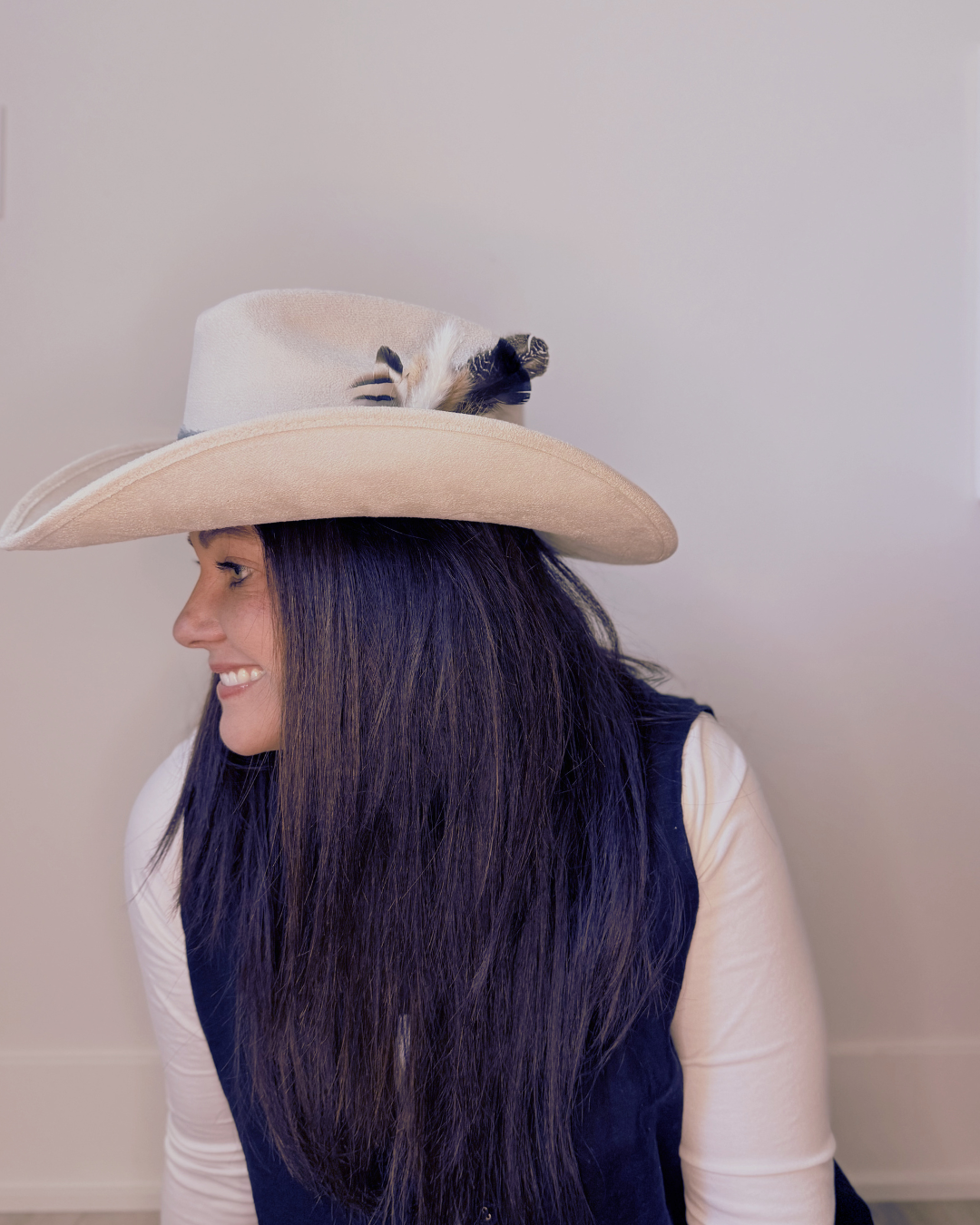 Ivory Vegan Suede Western Texana Hat for Women with Feathers