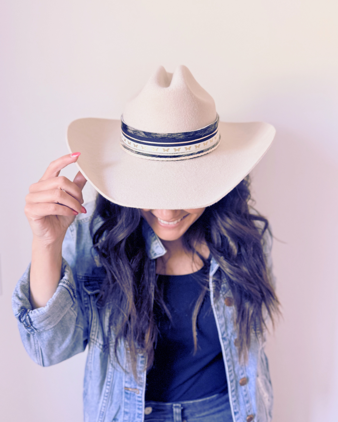 100% Wool Cowgirl Hat, Ivory, Cow Hide Band